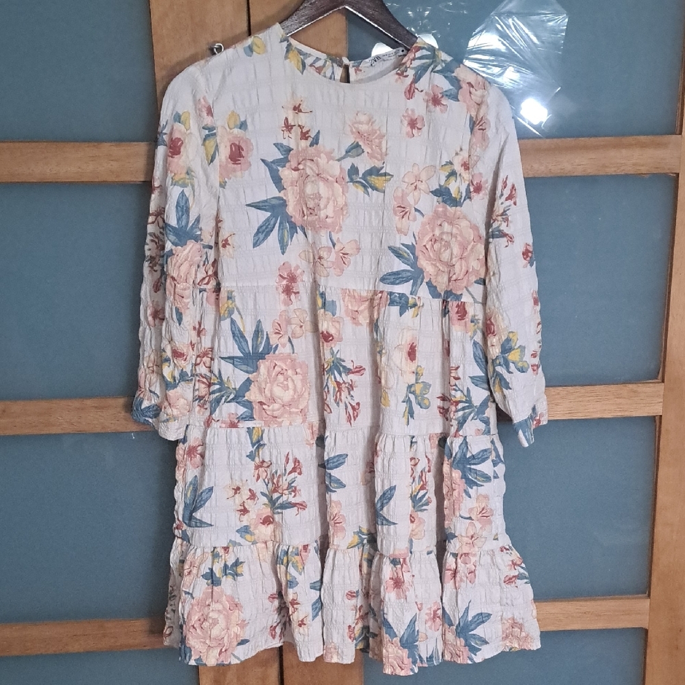 Zara Womens Plus Size Floral Dress - Cream and Blue